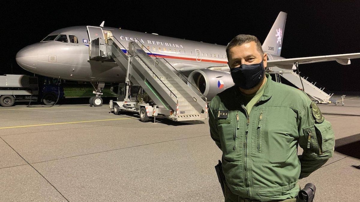 Pilot speciálu popsal evakuaci z kábulského letiště